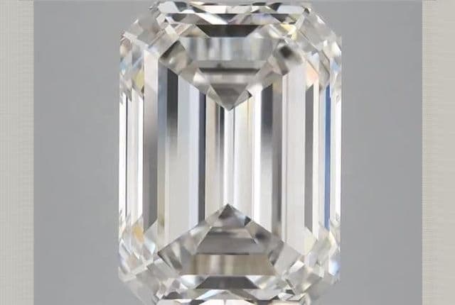 GIA | 4.76ct | Emerald | G | VVS2 | Very Good