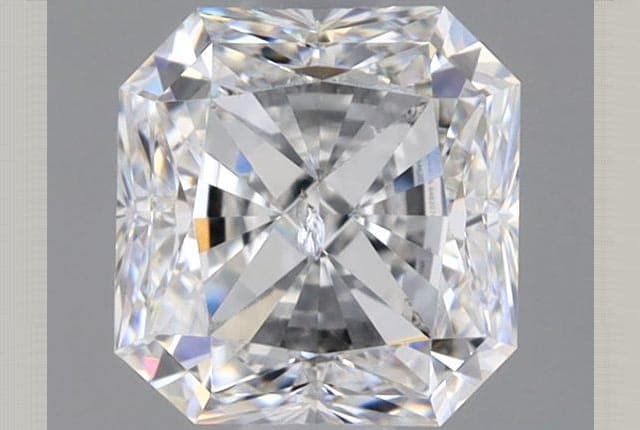 GIA | 0.9ct | Radiant | E | SI2 | Very Good