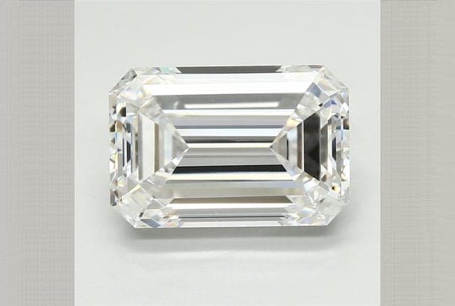 GIA | 4.31ct | Emerald | D | VVS2 | Excellent