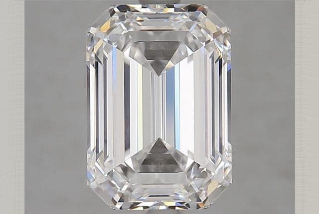 GIA | 4.31ct | Emerald | D | VVS2 | Excellent