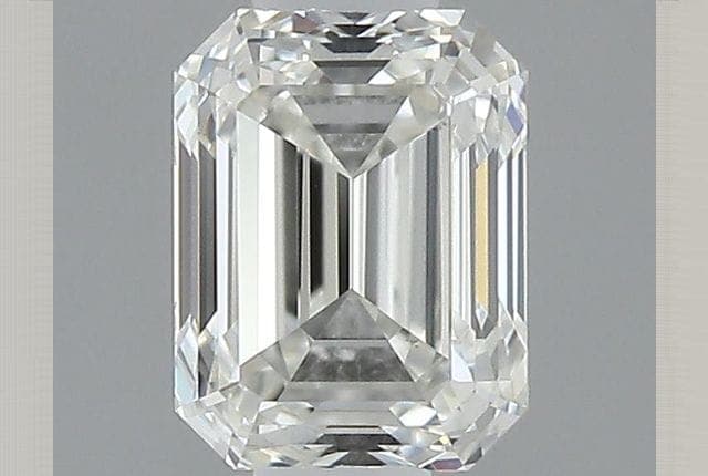 0.41ct | Emerald | J | VS2 | Excellent