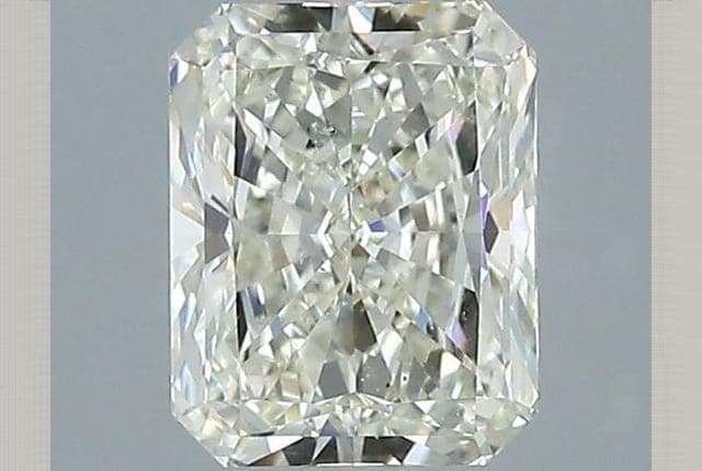 GIA | 1.52ct | Radiant | L | SI2 | Ideal