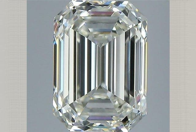 2.05ct | Emerald | L | VVS1 | Excellent