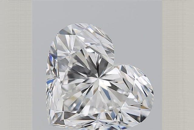 3.21ct | Heart | F | VS2 | Very Good