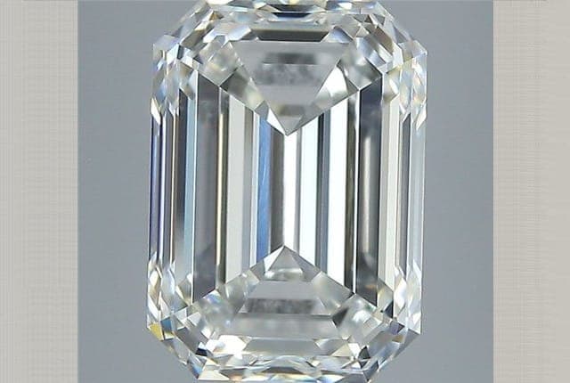 2.91ct | Emerald | H | VS1 | Excellent