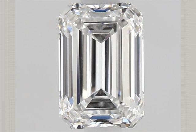 0.87ct | Emerald | D | VVS2 | Very Good