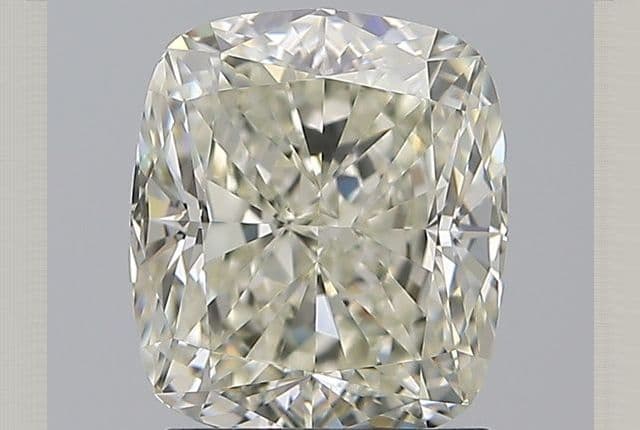 GIA | 2.01ct | Cushion | L | VVS2 | Excellent