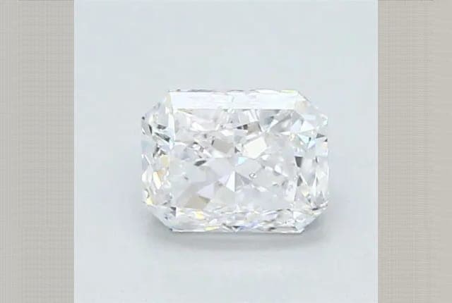 GIA | 0.92ct | Radiant | D | SI2 | Very Good