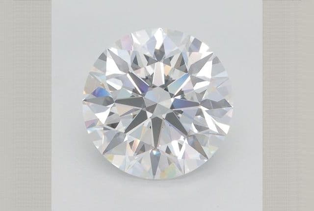 GIA | 4.5ct | Round | E | VVS2 | Excellent