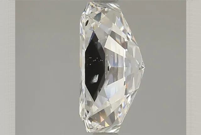 3.31ct | Radiant | F | SI1 | Excellent