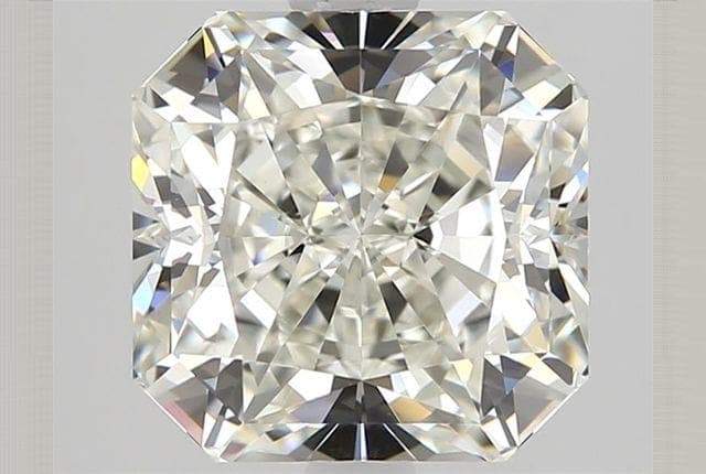 GIA | 2.67ct | Radiant | J | VS1 | Very Good