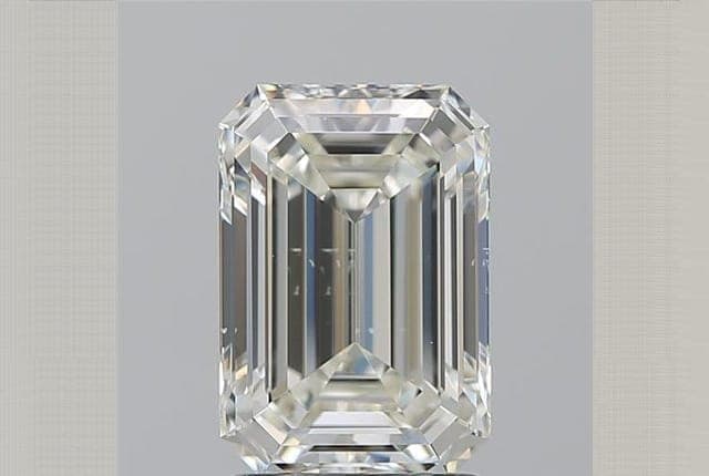 2.21ct | Emerald | K | VS2 | Very Good