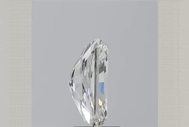 GIA | 3.51ct | Radiant | G | SI1 | Very Good