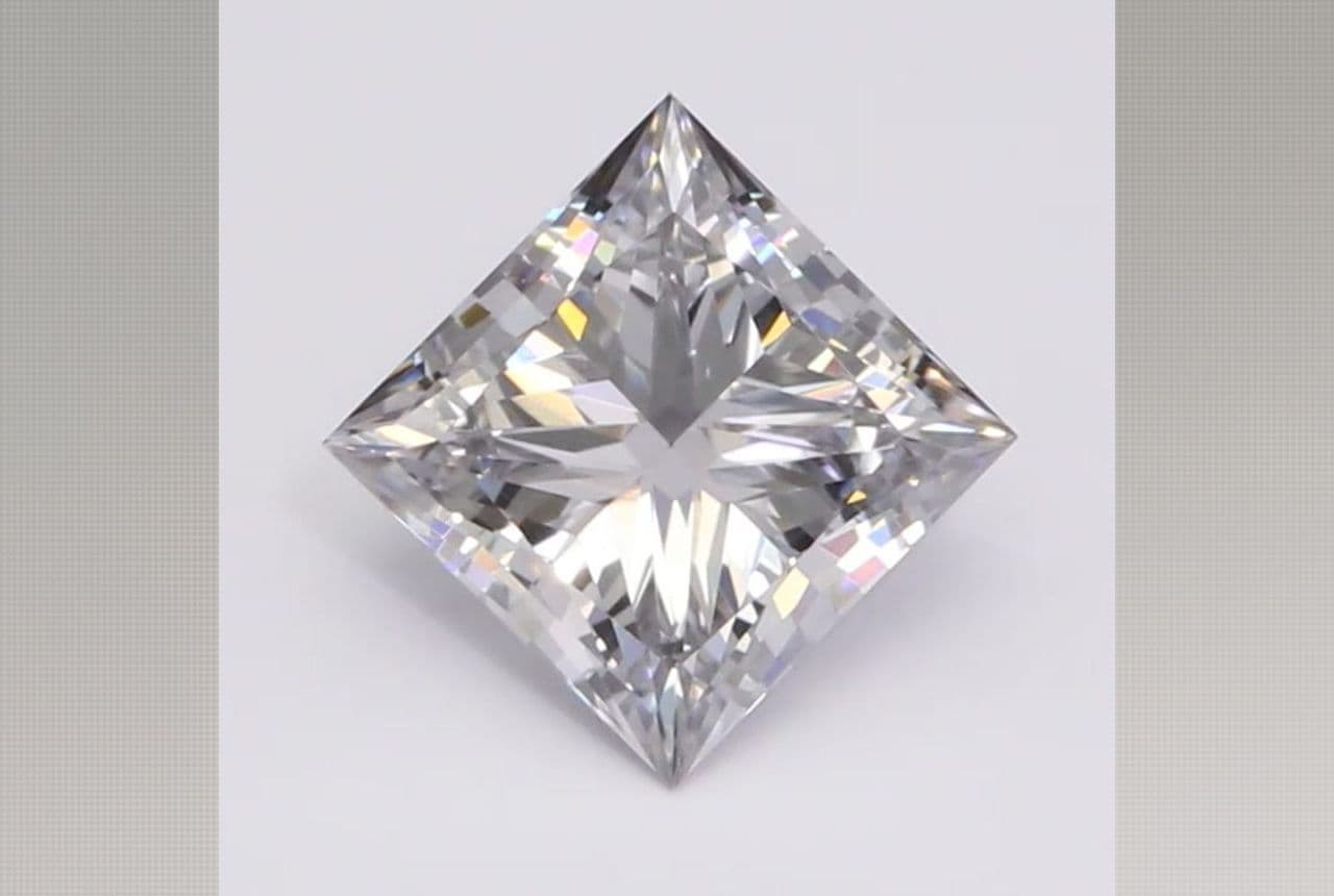 IGI | 0.7ct | Princess | J | VVS2 | Ideal