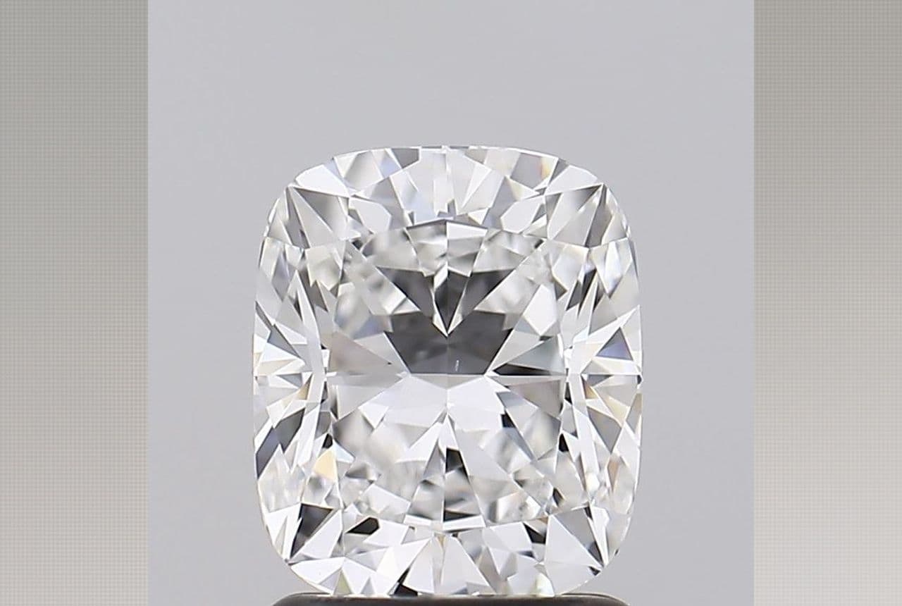 1.65ct | Cushion | E | VS2 | Very Good