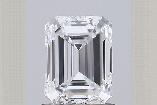 0.85ct | Emerald | F | VS1 | Ideal