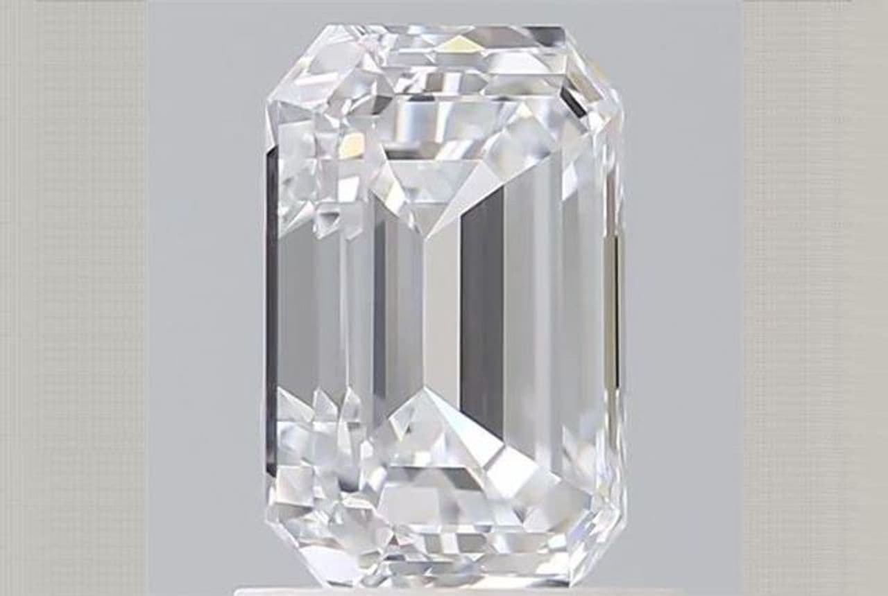 IGI | 1.61ct | Emerald | E | VVS2 | Very Good