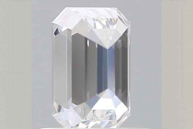 IGI | 0.91ct | Emerald | D | VS2 | Excellent