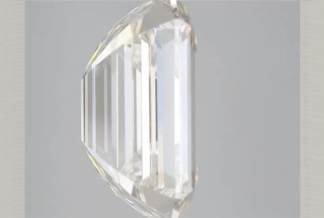 IGI | 9.02ct | Emerald | H | VS1 | Ideal