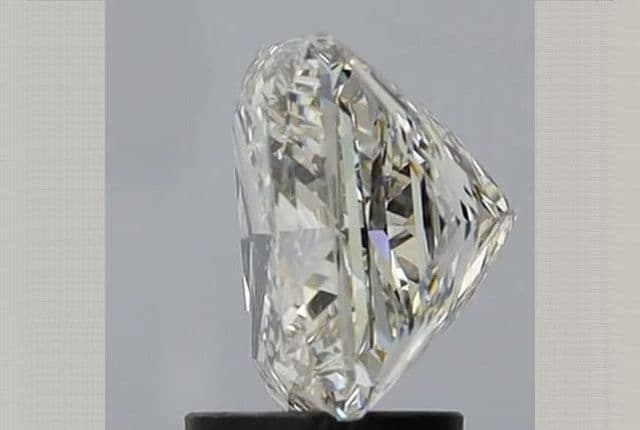 3.26ct | Princess | H | VS1 | Ideal