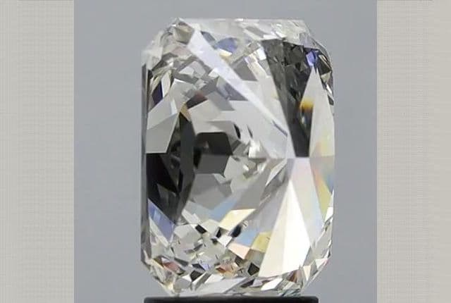 IGI | 3.2ct | Radiant | G | VS2 | Ideal