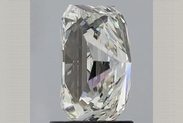 IGI | 2.2ct | Radiant | G | VVS2 | Ideal