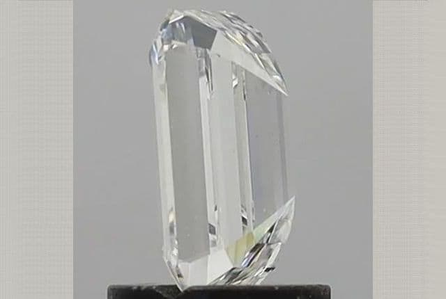 IGI | 1.31ct | Emerald | F | VS2 | Ideal