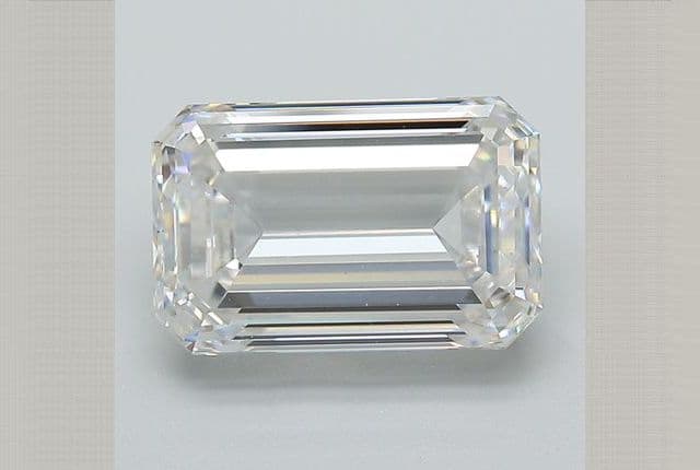 IGI | 5ct | Emerald | G | VS1 | Excellent