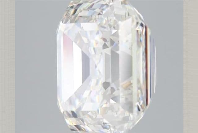 4.77ct | Asscher | F | VS1 | Ideal