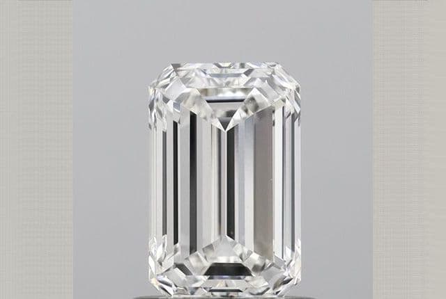 0.9ct | Emerald | E | VS2 | Ideal