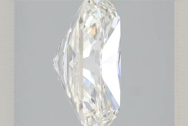 IGI | 2.8ct | Radiant | H | VVS2 | Ideal