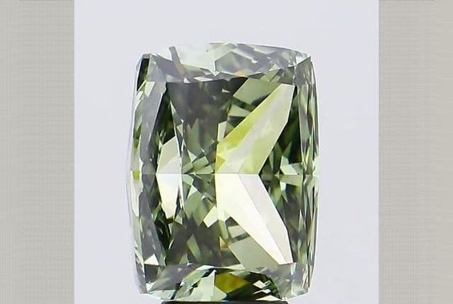 IGI | 7.53ct | Cushion | FANCY | VS1 | Good