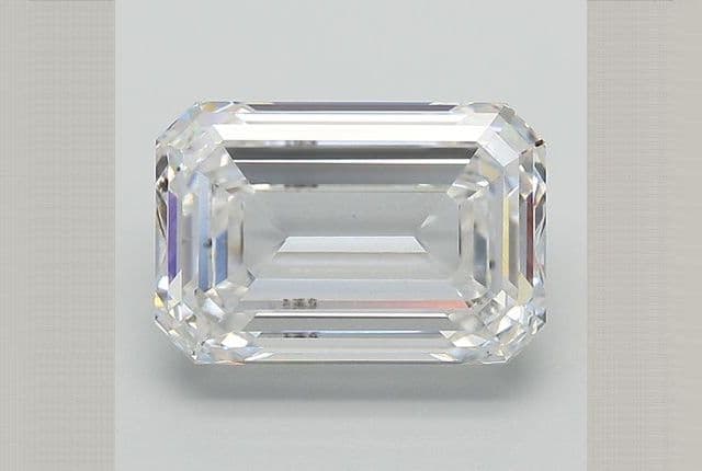 IGI | 5ct | Emerald | E | VS2 | Excellent