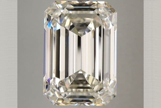 IGI | 17.93ct | Emerald | I | VS1 | Very Good