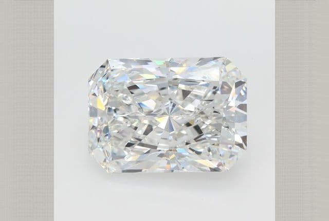 4.05ct | Radiant | E | VS1 | Ideal