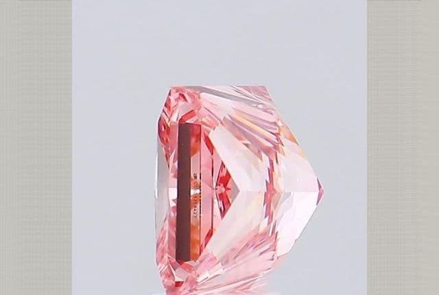 IGI | 6ct | Princess | FANCY | VS1 | Good