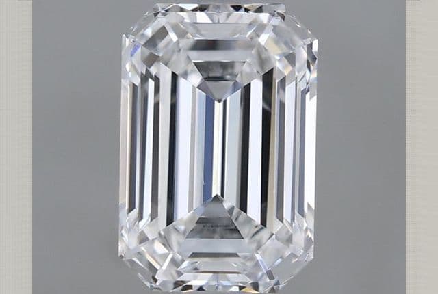 IGI | 0.9ct | Emerald | D | VS2 | Very Good