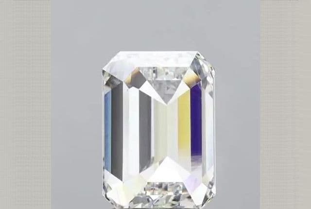 IGI | 2.32ct | Emerald | G | VS1 | Very Good