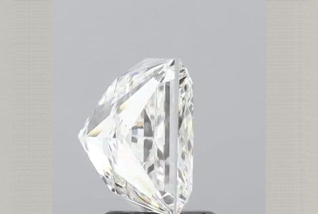 IGI | 2.86ct | Princess | G | VS1 | Very Good
