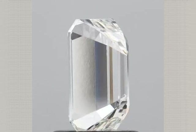 IGI | 1.2ct | Emerald | F | VVS2 | Ideal