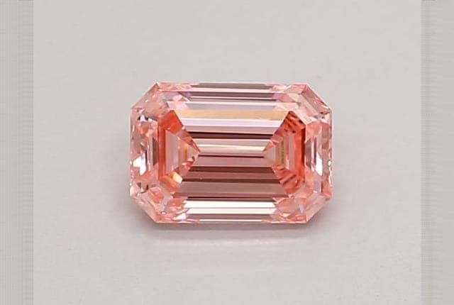 0.56ct | Emerald | FANCY | VS1 | Very Good