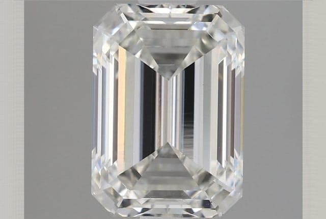 IGI | 2.31ct | Emerald | G | VS1 | Very Good
