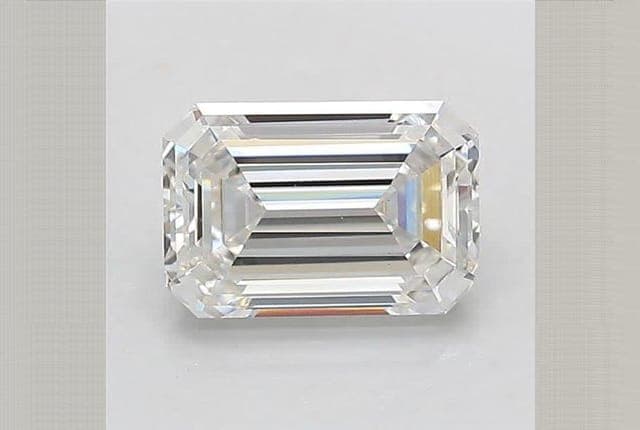 1.65ct | Emerald | F | VS1 | Excellent