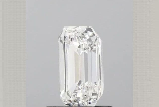 IGI | 1.2ct | Emerald | E | VS2 | Very Good