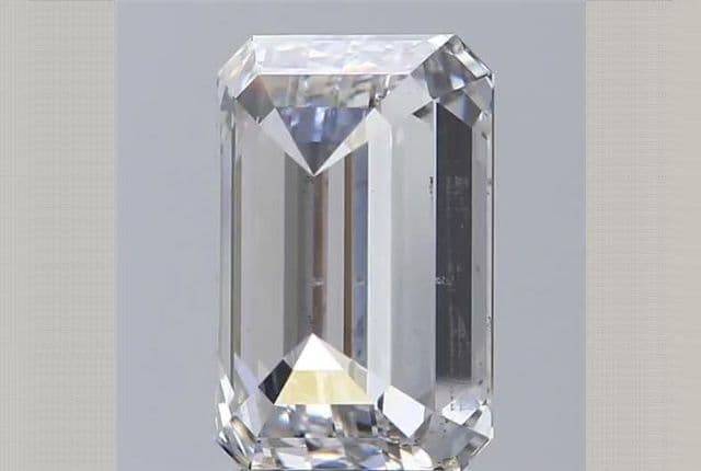 2.25ct | Emerald | F | VS2 | Excellent