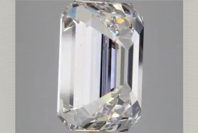 5.77ct | Emerald | H | VS1 | Excellent