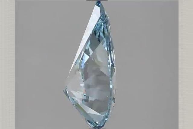 2.65ct | Pear | FANCY | SI2 | Excellent