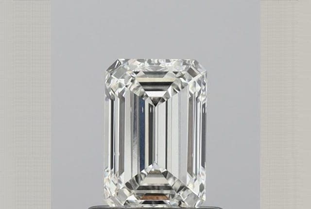 IGI | 0.81ct | Emerald | F | VS2 | Very Good