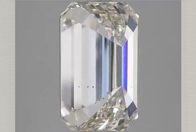 IGI | 4.1ct | Emerald | H | VS1 | Ideal