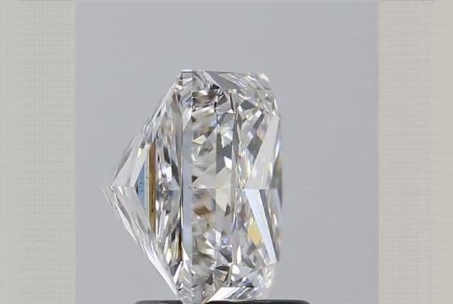 IGI | 2.8ct | Princess | E | VS1 | Excellent